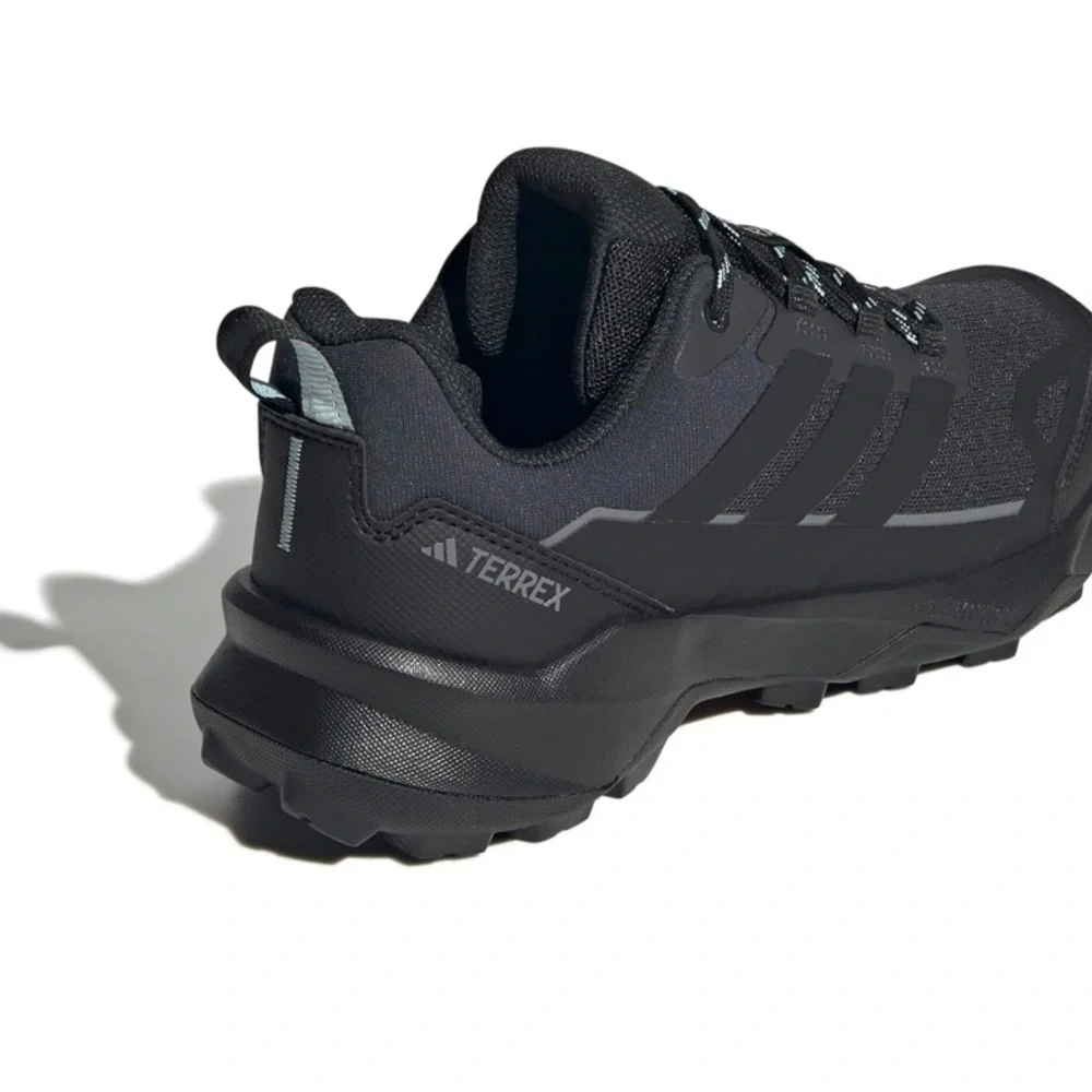 adidas durable trail